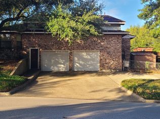 2604 Bois D Arc St, Huntsville, TX 77320