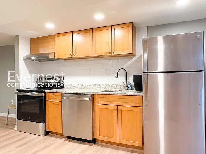 8713 Rhode Island Ave — Photo 20