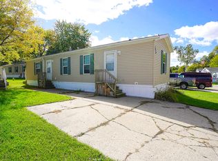 4418 Oakland Dr, Allendale, MI 49401