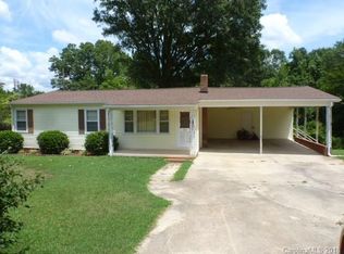 1811 Old Hillside Dr, Lancaster, SC 29720