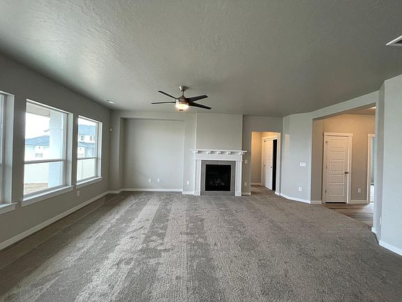 5th image of 5111 Clearfield Pl