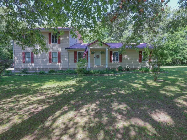 6765 Ivo Wurth Rd, Paducah, KY 42001