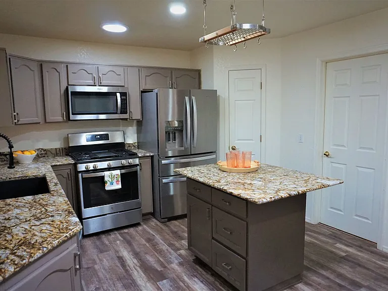 3114 Candlewood Way — Photo 5