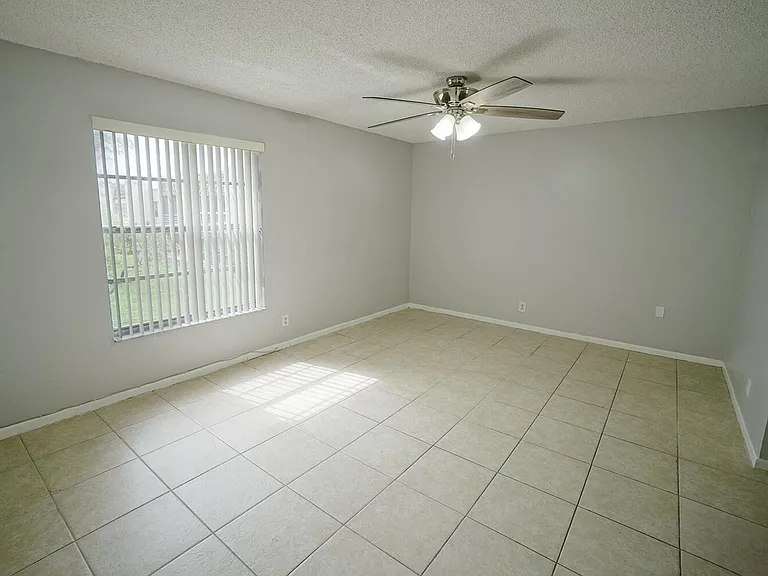 2828 Casita Way #214-C — Photo 8