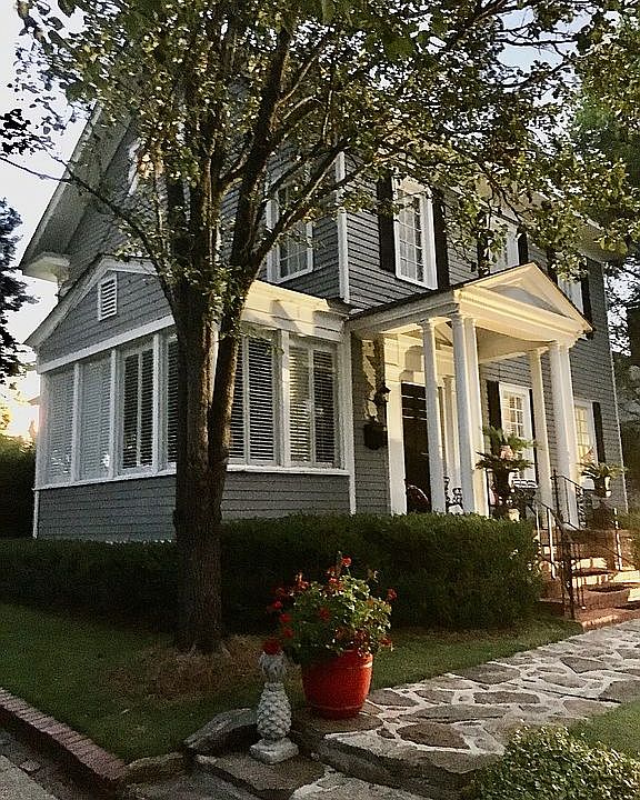 Beautiful original hardwood
