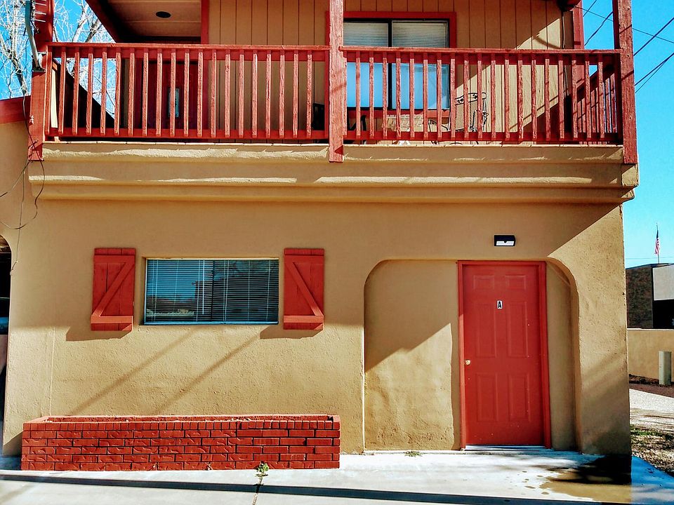 1st image of 114 N Avenue D APT A