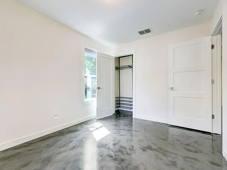 3100 Ray Wood Dr — Photo 15