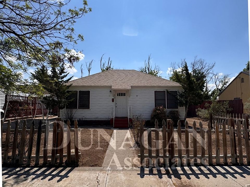1st image of 614 N Ash St