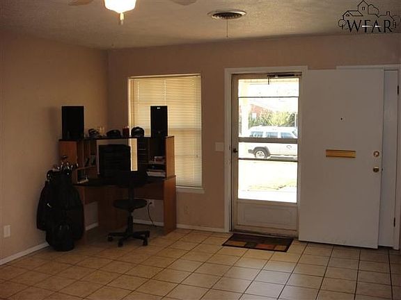 2nd image of 1802 Fairfax Ave