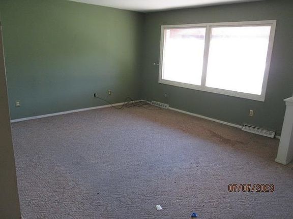 2nd image of 5858 Darlene Dr