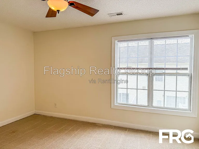 4243 Dudleys Grant Dr — Photo 26