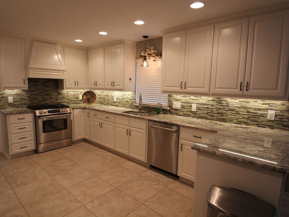 KITCHEN BOSCH APPLIANCES