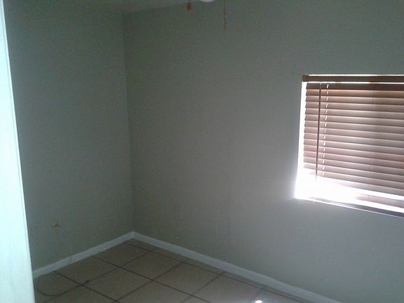 2nd image of 645 Hickman Ct S