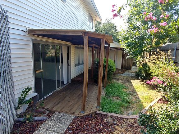 2nd image of 735 Ticonderoga Dr