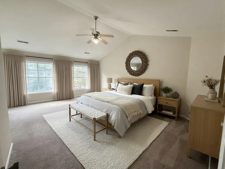 254 Buchanan Cir — Photo 3