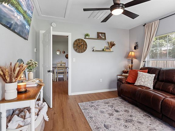 4th image of 6122 Avenue A