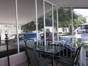 3rd image of 7327 Harbor View Dr