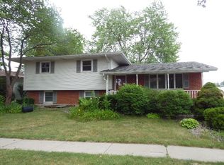 19147 Greenbay Ave, Lansing, IL