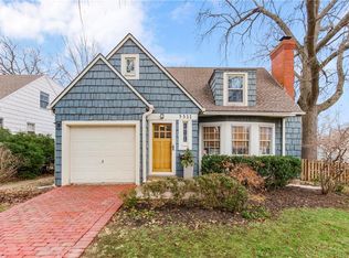 5311 Chadwick Rd, Fairway, KS 66205