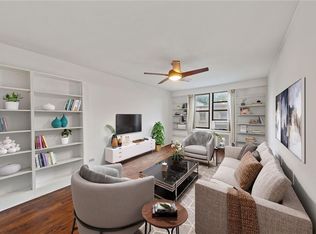 7261 Shore Rd APT 2P, Brooklyn, NY 11209