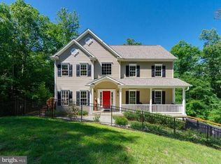75 Holly Berry Rd, Fredericksburg, VA 22406