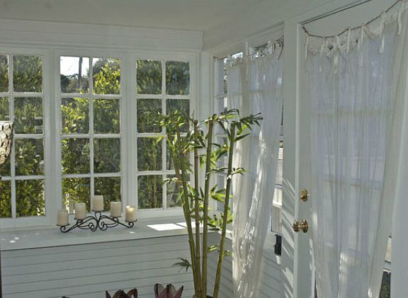 Enclosed porch/mud room
