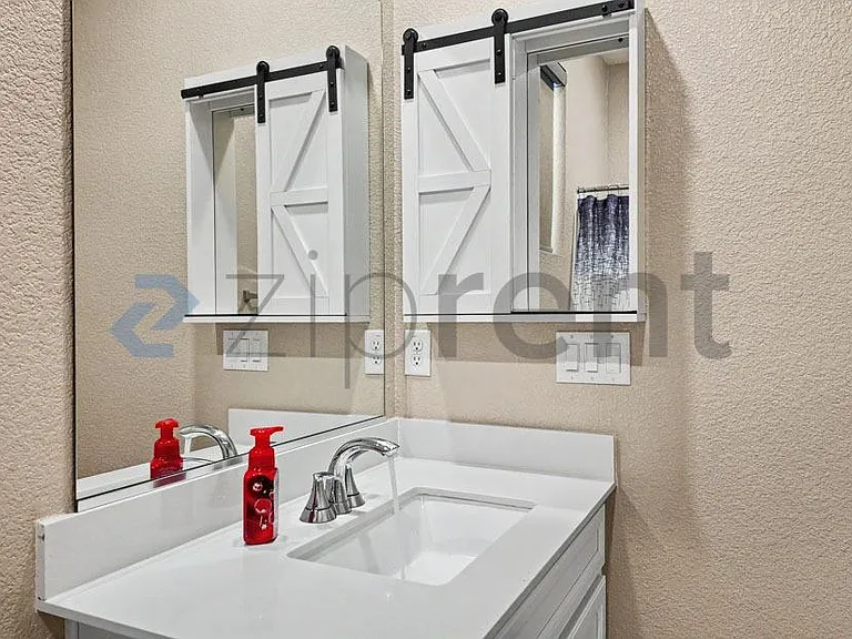 2272 Borealis Cir — Photo 46
