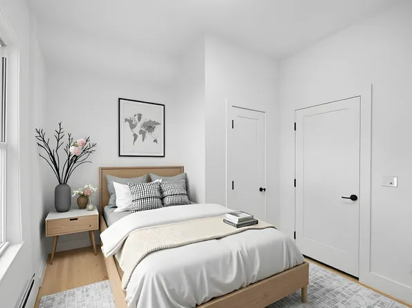 220 Madison Street image 9 of 13