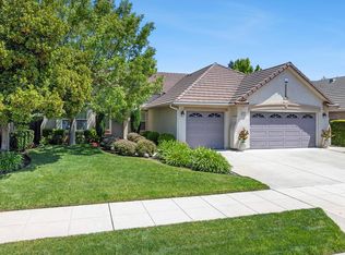 2549 Whiteash Ave, Clovis, CA 93619