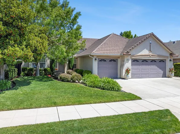 2549 Whiteash Ave, Clovis, CA 93619