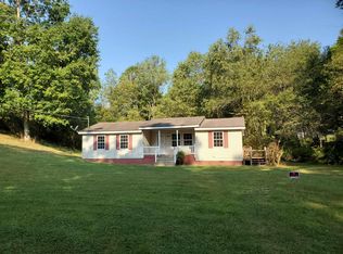 3840 Farmdale Rd, Meadow Bridge, WV 25976