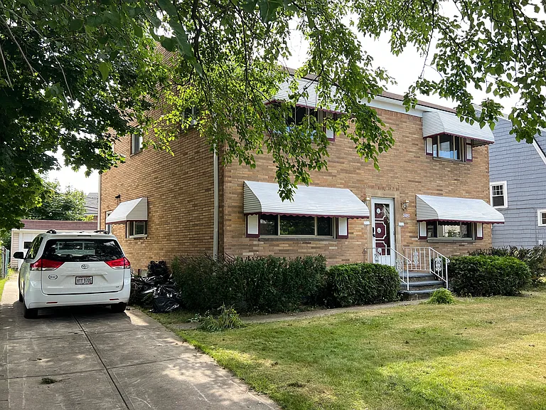3322 Milverton Rd — Photo 2