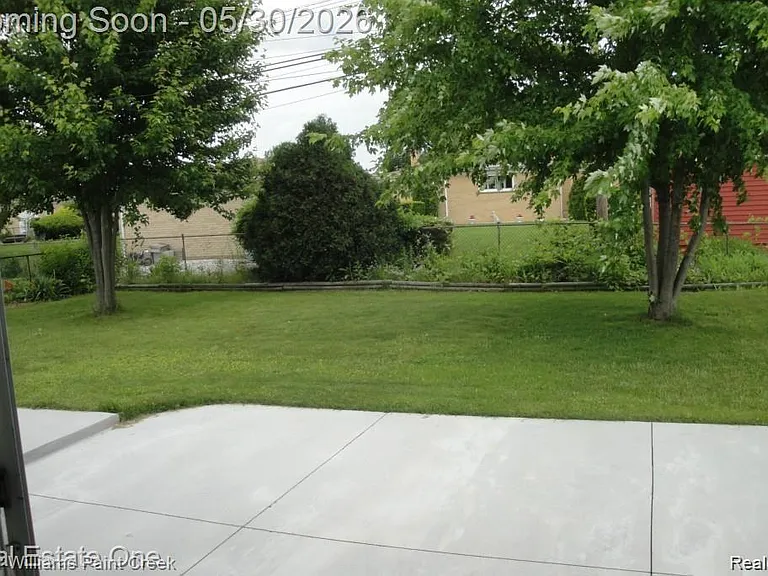 28926 James Dr — Photo 28