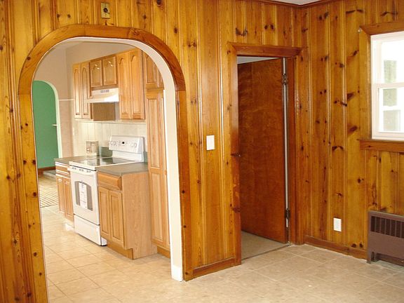 Dining Room (Paneled) 