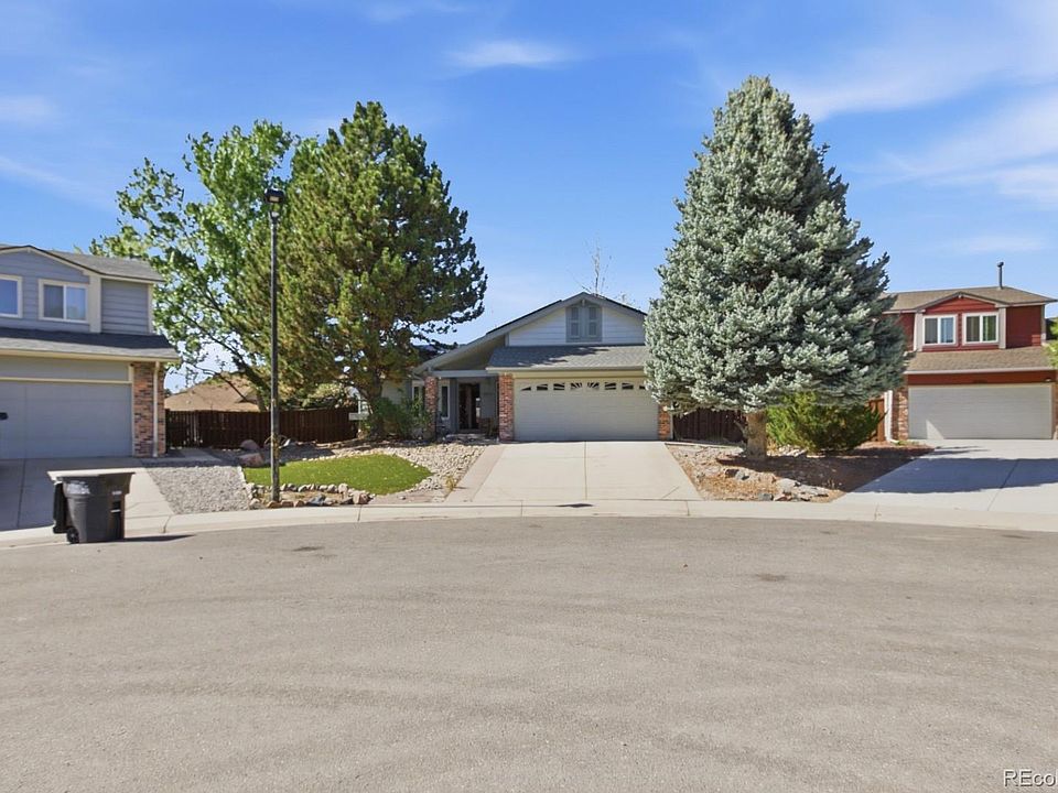 1st image of 18941 E Chaffee Place
