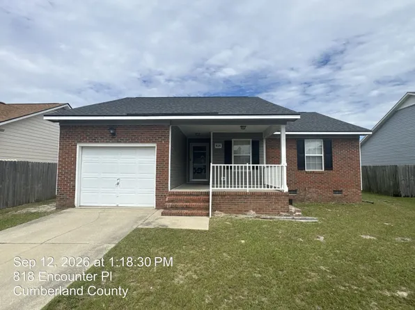 818 Encounter Pl, Hope Mills, NC 28348