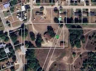 504 S 10th St, Davis, OK 73030