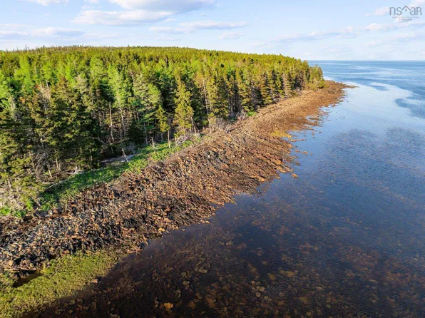 Feltzen South Rd Lot W1, Lunenburg, NS B0J 2X0
