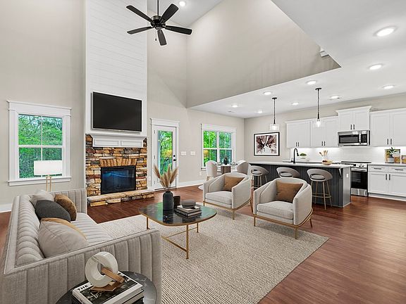 3rd image of 3725 Lee Road 249