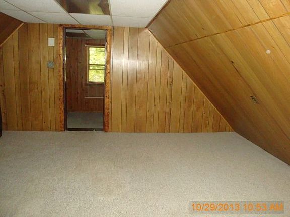 3rd image of 1715 Seymour Ave