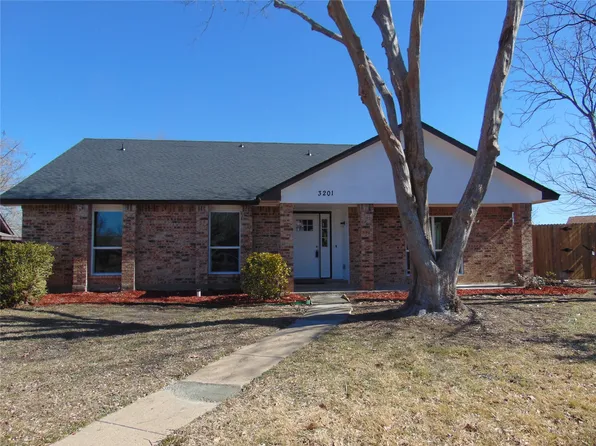 3201 Colby Cir, Mesquite, TX 75149
