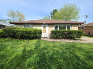1391 Burnham Ave, Calumet City, IL