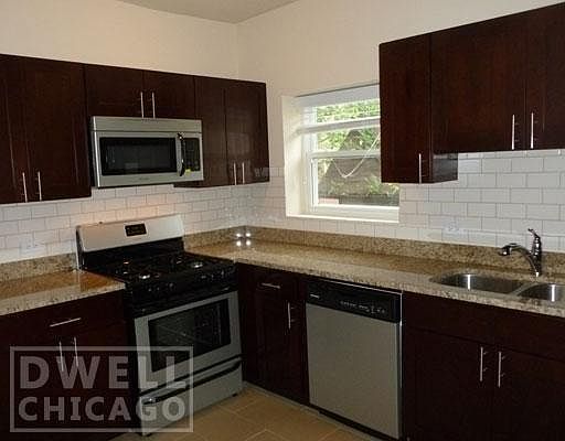 3rd image of 4740 S Greenwood Ave