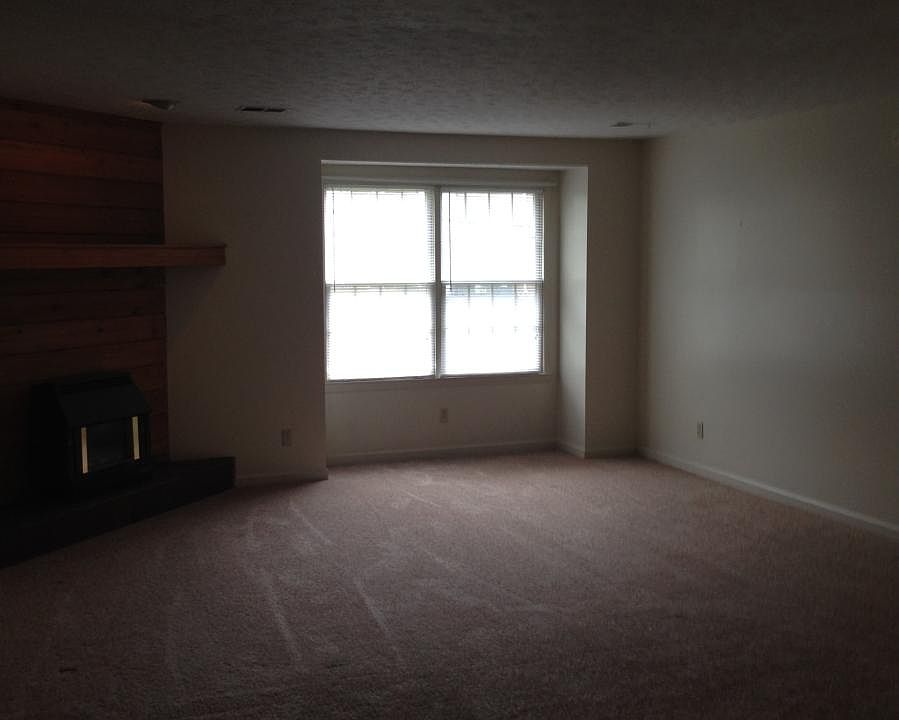 2nd image of 424 Harrodsburg Ln APT H