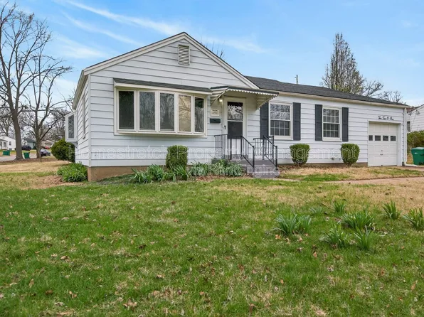 10201 Surf Dr, Saint Louis, MO 63137