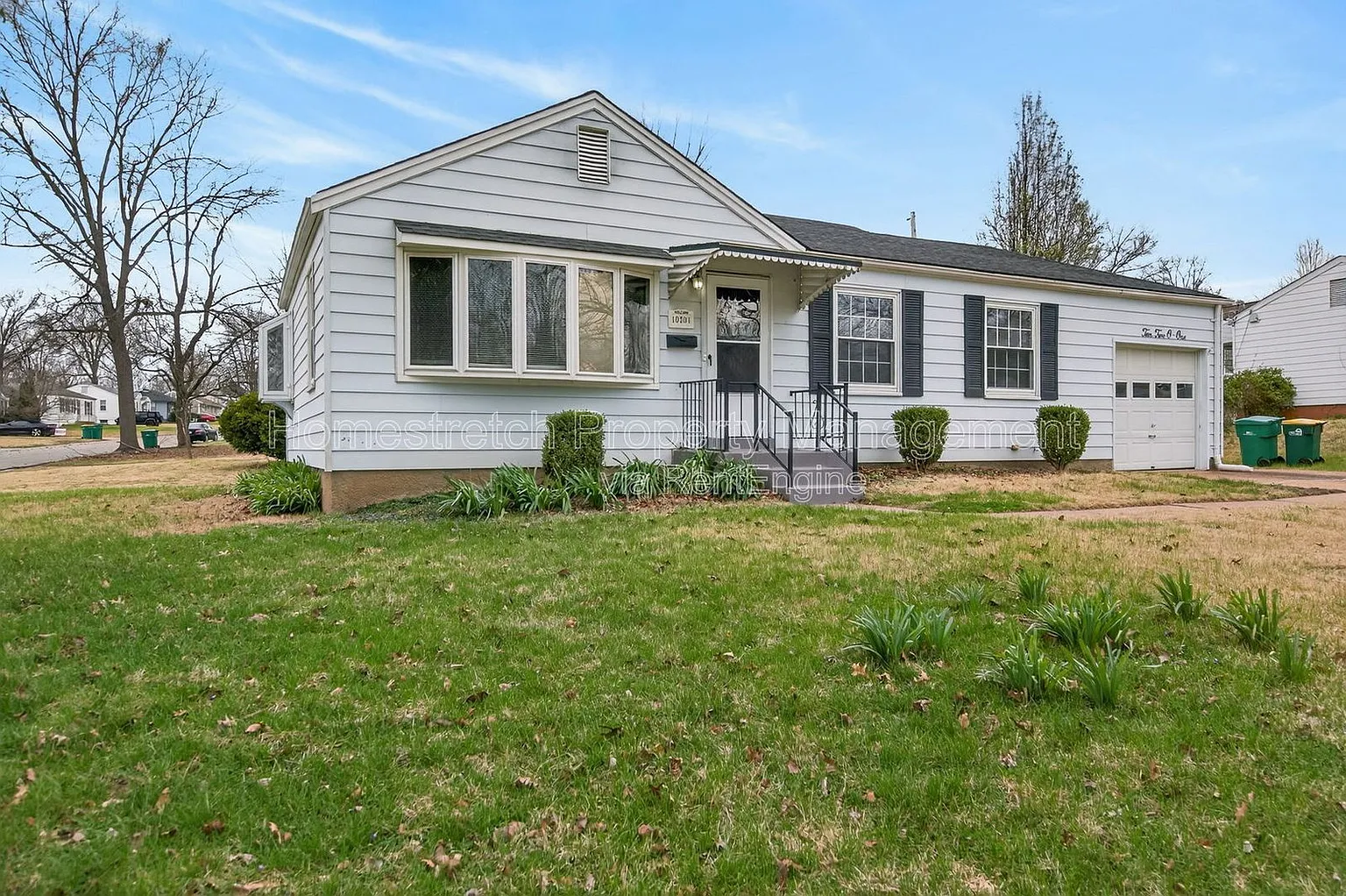 10201 Surf Dr photo 1