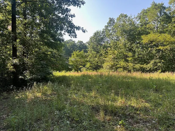 1 Prater Rd, Pikeville, TN 37367