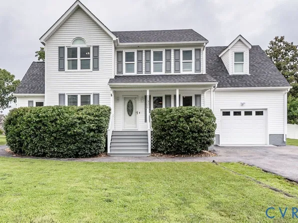 11901 Warfield Estates Dr, Chester, VA 23831