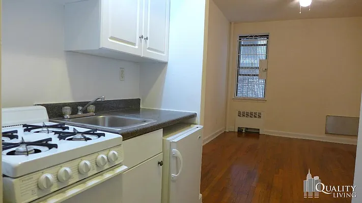 Rented by (Legacy) NY Quality Living Uptown | media 15