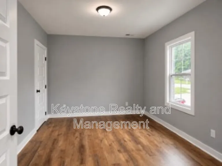 605 Colonette Dr — Photo 6